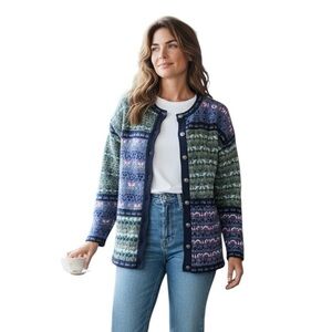 Wool Northern Isles grandma core cabin core cardigan